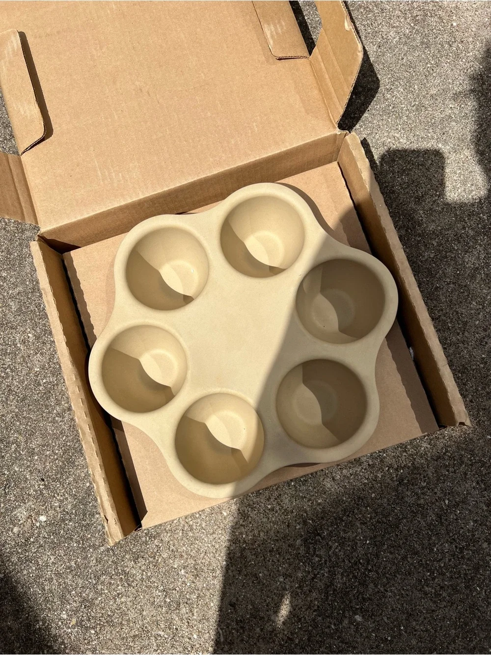 Pampered Chef stoneware Single Servings Pan - Brown
